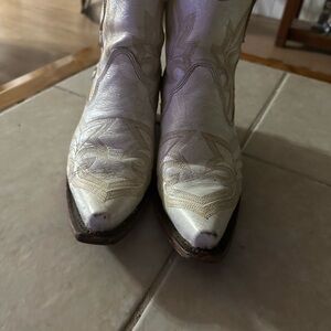 Women's Ivory Western Boots